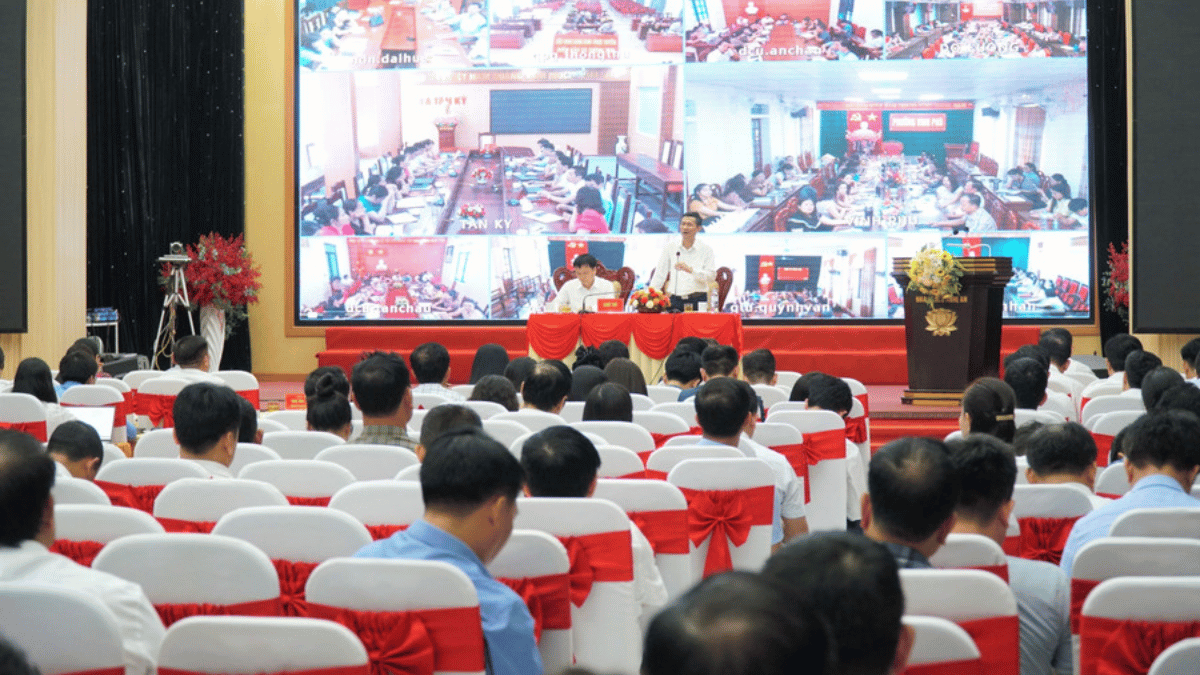 Tìm giải pháp tháo gỡ khó khăn triển khai thẩm quyền quản lý giáo dục cấp xã