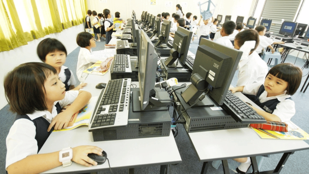 Chuyển đổi số trong giáo dục: Hạ tầng phải là nền tảng