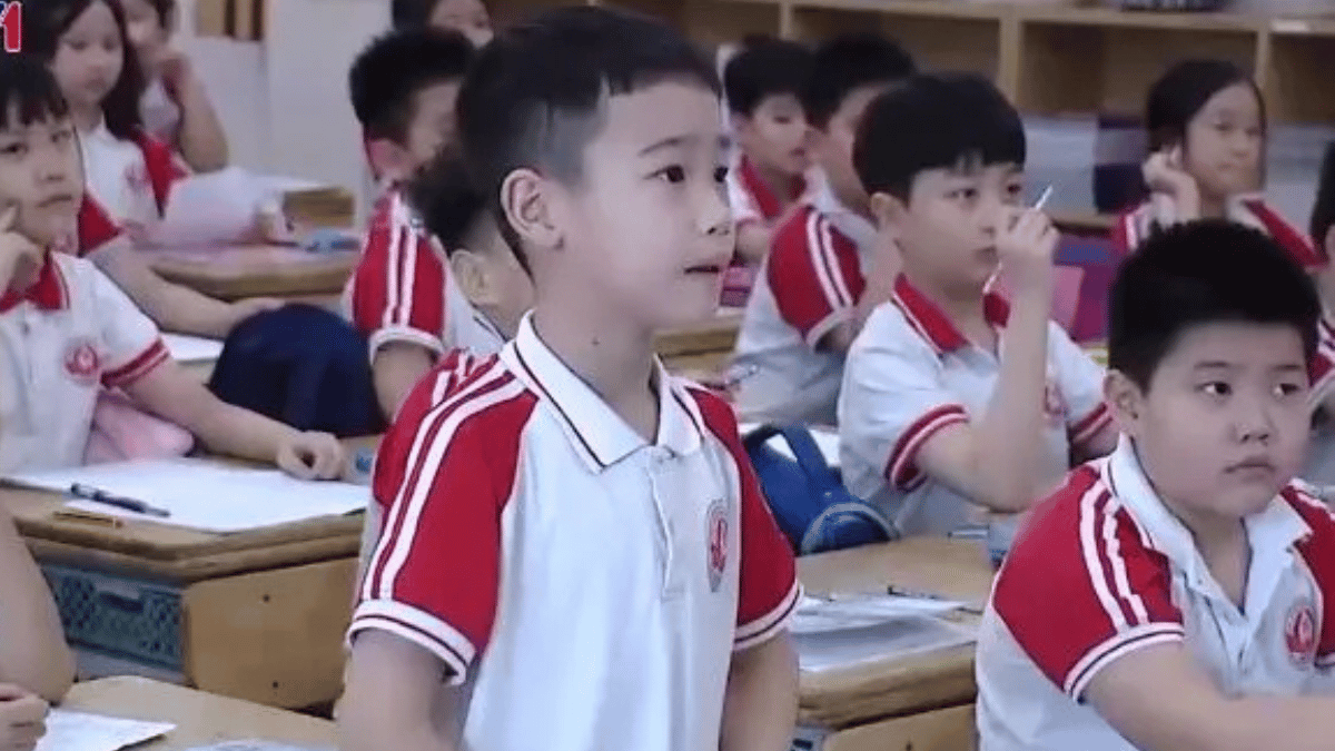 Tiếng Anh thành môn học bắt buộc từ lớp 1