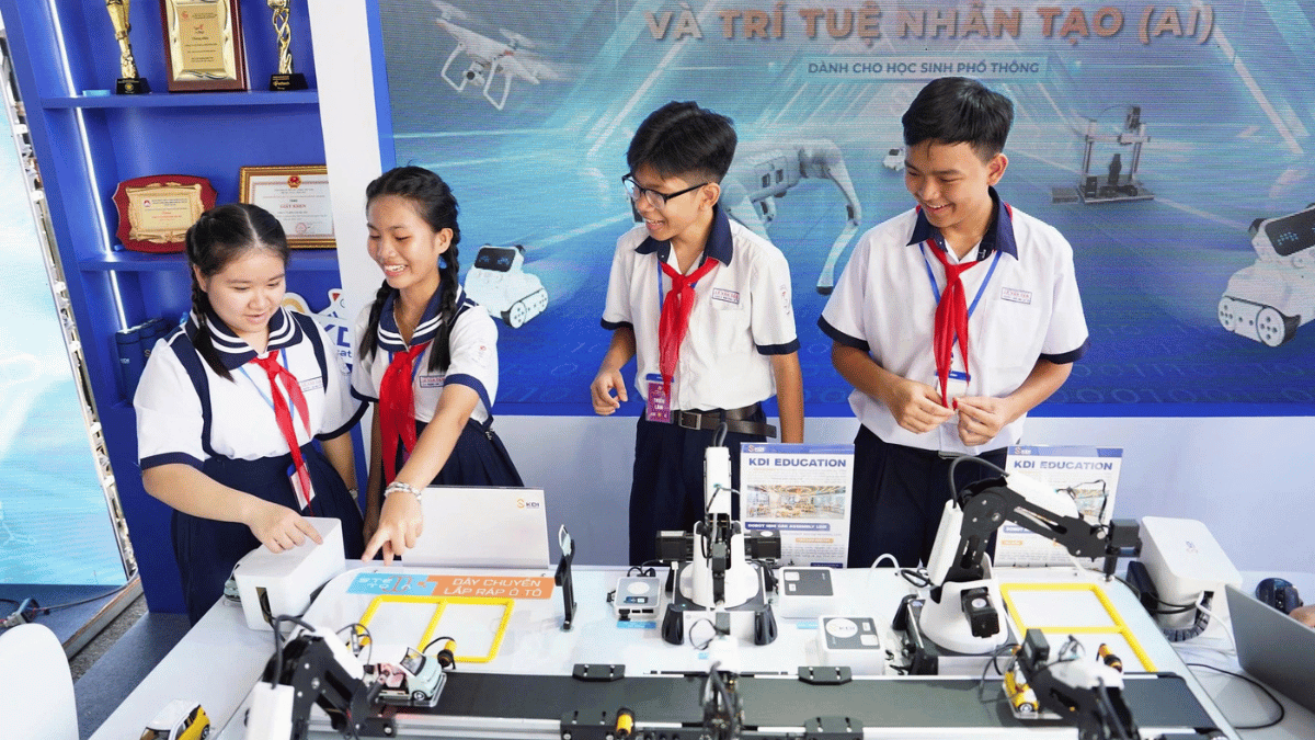 Lan tỏa tinh thần STEM và đổi mới giáo dục tại VN