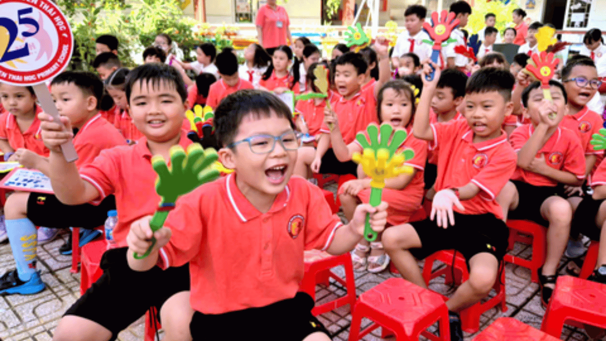 TP.HCM hỗ trợ bữa ăn, đồng phục cho học sinh có hoàn cảnh đặc biệt từ năm 2026