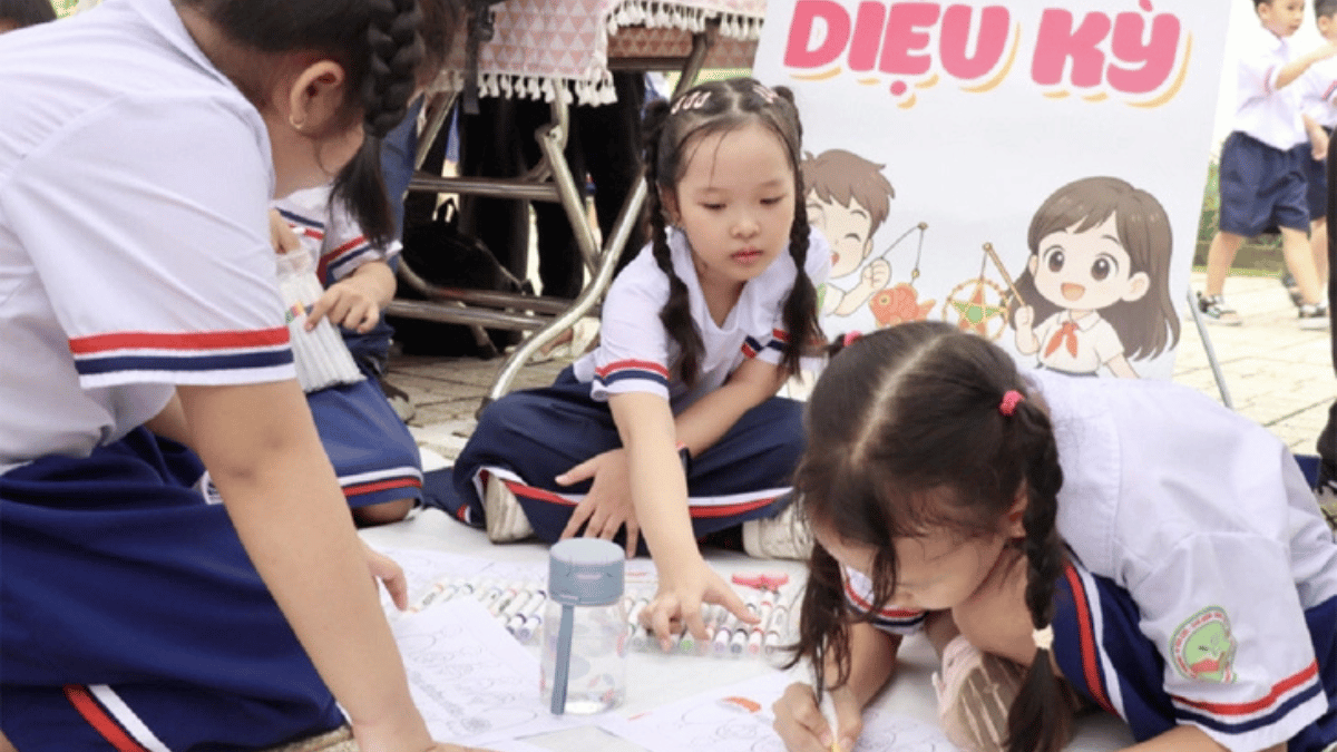 Dạy trò lắng nghe cảm xúc, giảm một nửa nguy cơ bạo lực học đường